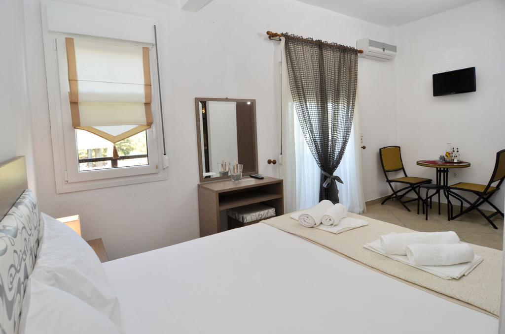 Apartamento Inanthi Potos Exterior foto